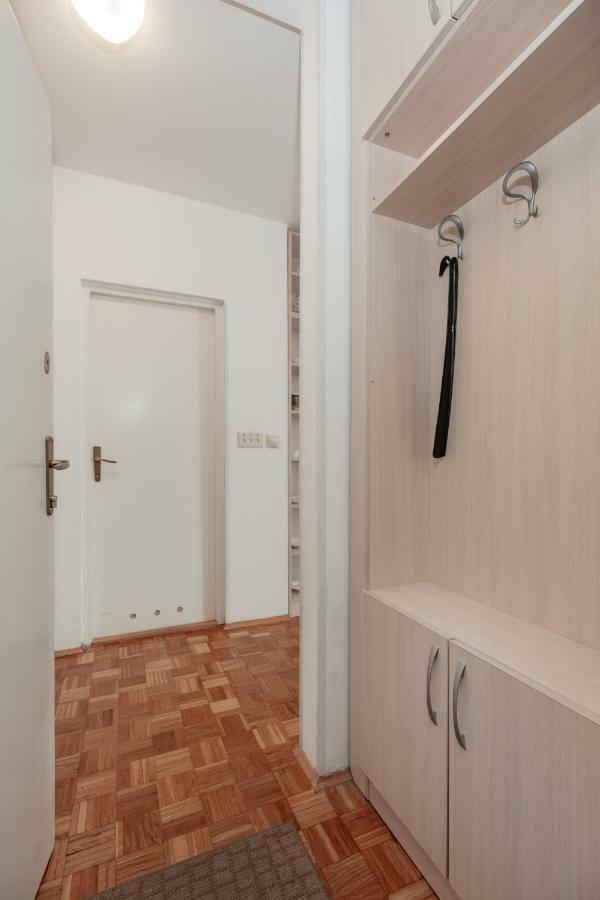 Apartment Gloria Belgrád Kültér fotó