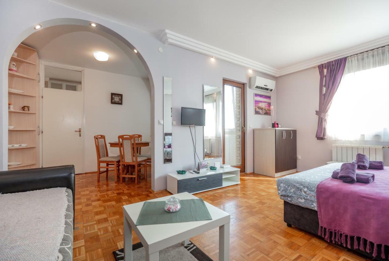 Apartment Gloria Belgrád Kültér fotó